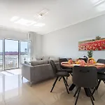 Bright And Modern 2 Bed Apartment Guia (Faro)