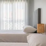 Bright And Modern 2 Bed