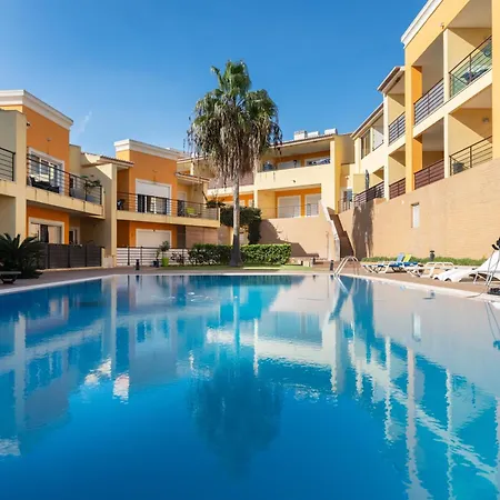 Apartment Bright And Modern 2 Bed
